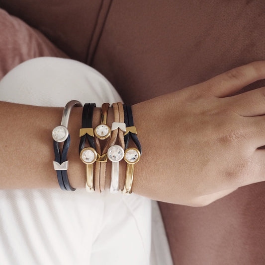 The Poppy Bracelet... - Yan Neo London